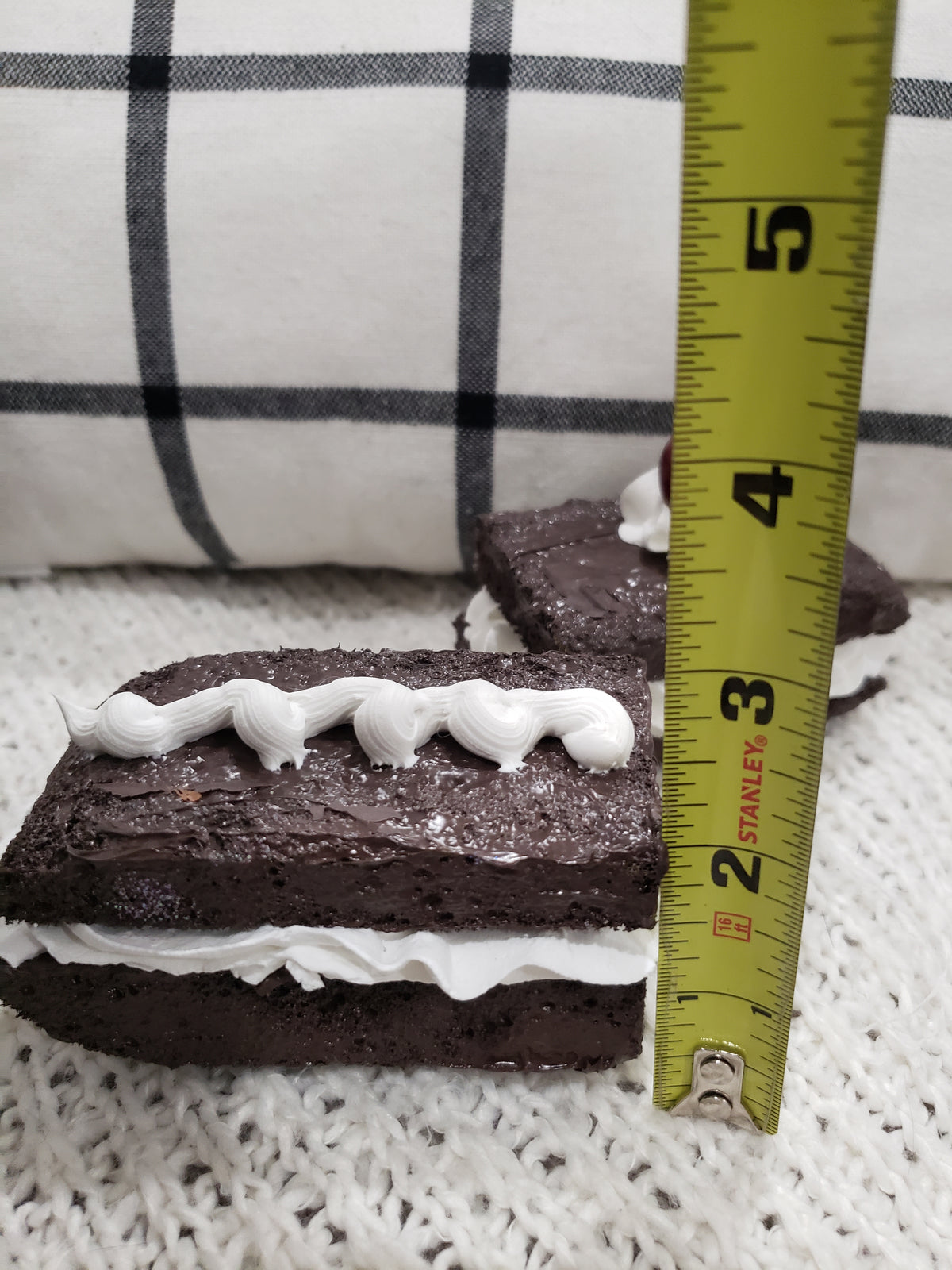 Pip Posh Design Faux Sweet Décor Whipped &amp; Stuffed Cherry On Top Brownie Cakes Set Of 2 Bakery Collection