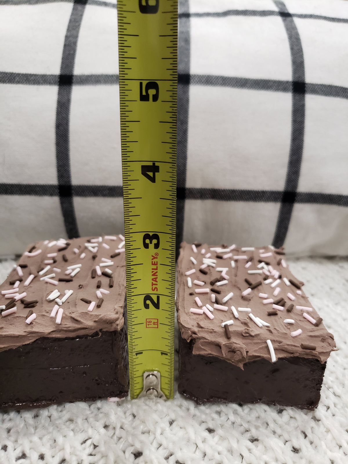Pip Posh Design Faux Sweet Décor Chocolate Frosted Sprinkled Brownies Set Of 2 Bakery Collection