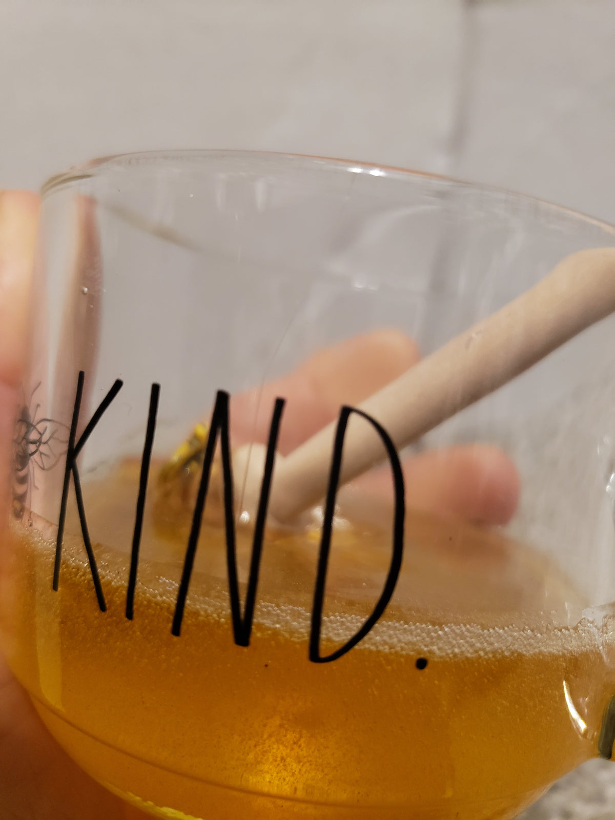 Rae Dunn &quot; Bee Kind&quot; Mini Glass &amp; Pip Posh Design Faux Sweet Décor Tea and Honey Glass Collection