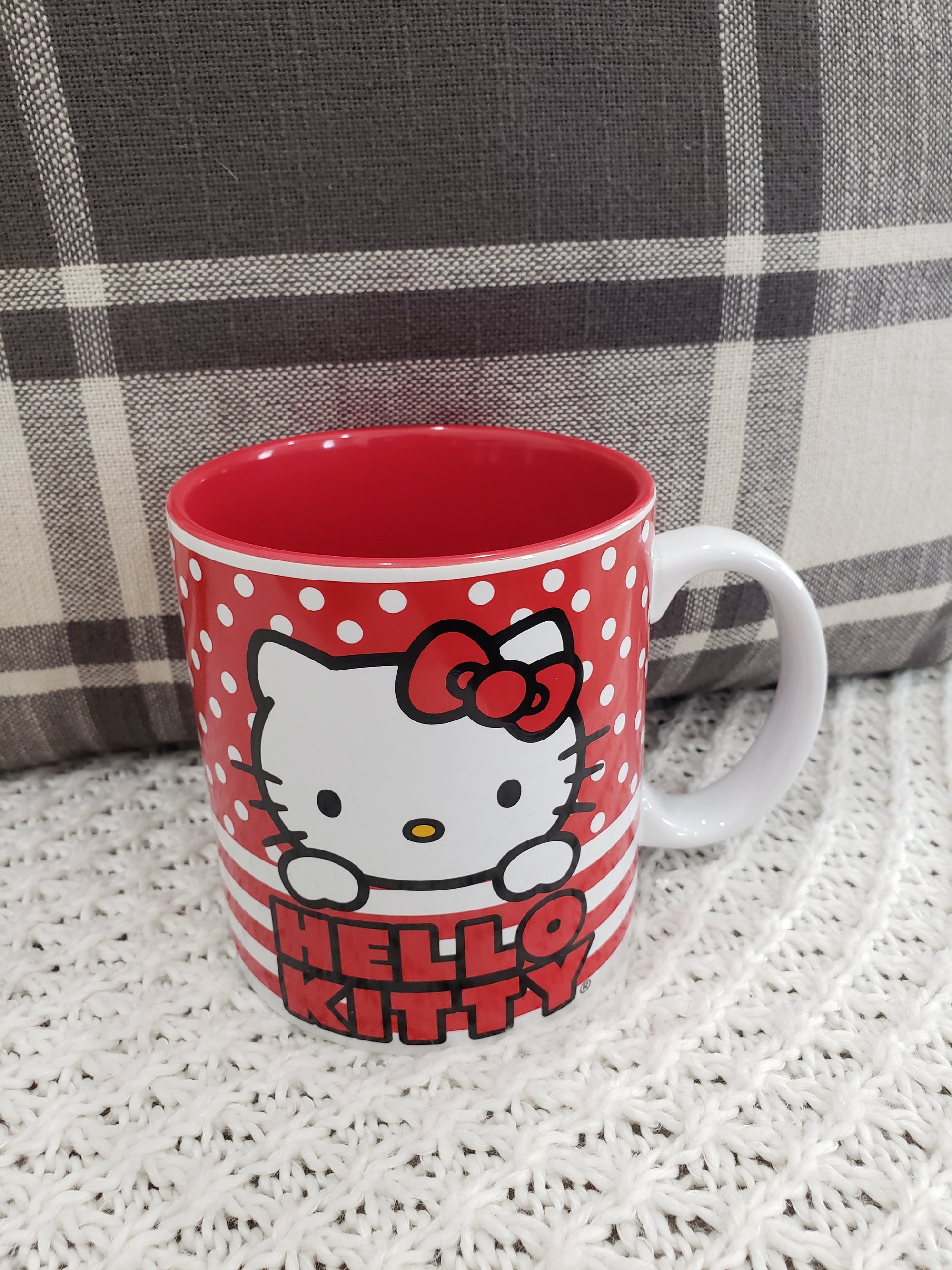 Hello Kitty Red Polka Dot 20 oz Mug Hk Collection