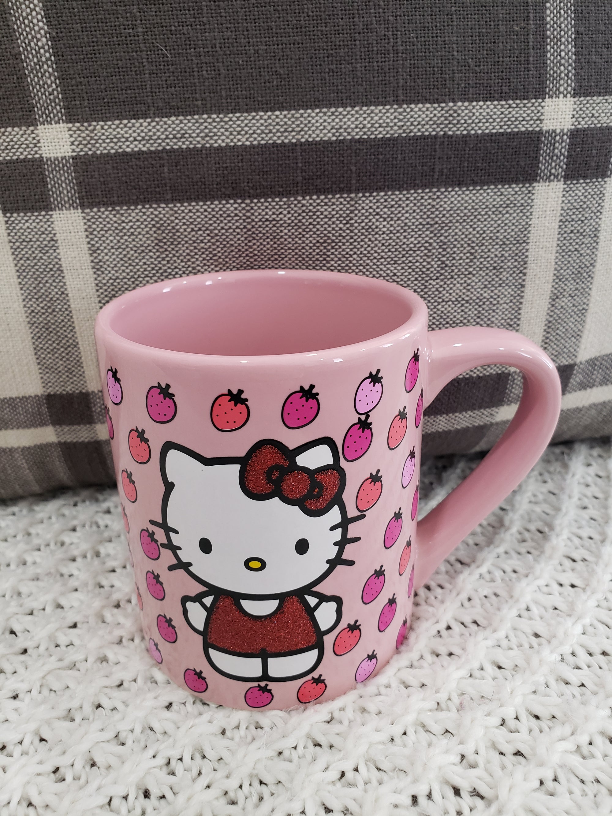 Hello Kitty Strawberry 14oz Pink Mug Hk Collection