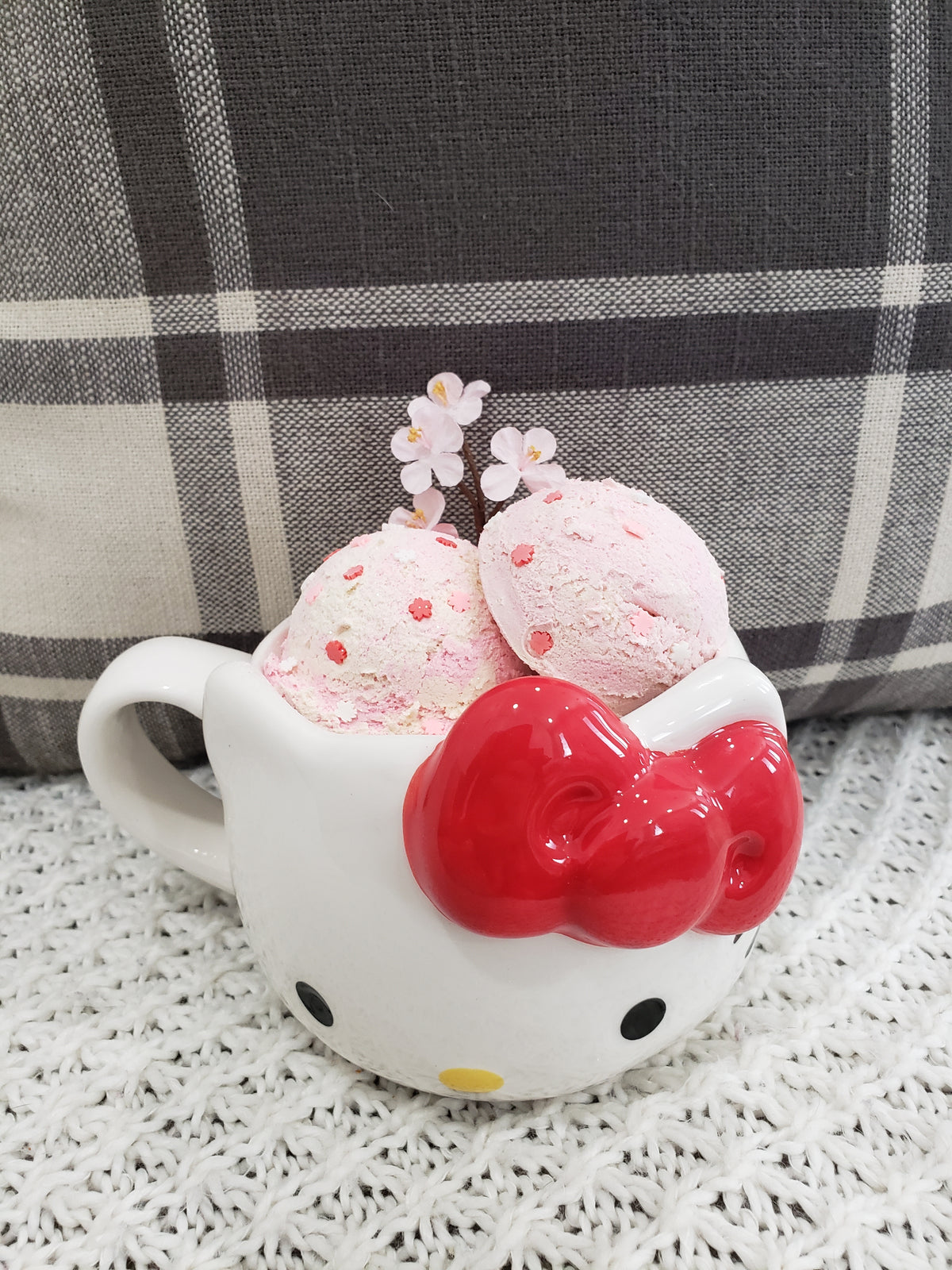 Pip Posh Design Faux Sweet Décor Hello Kitty Mug &amp; Cherry Blossom Ice Cream Hk Dessert Collection