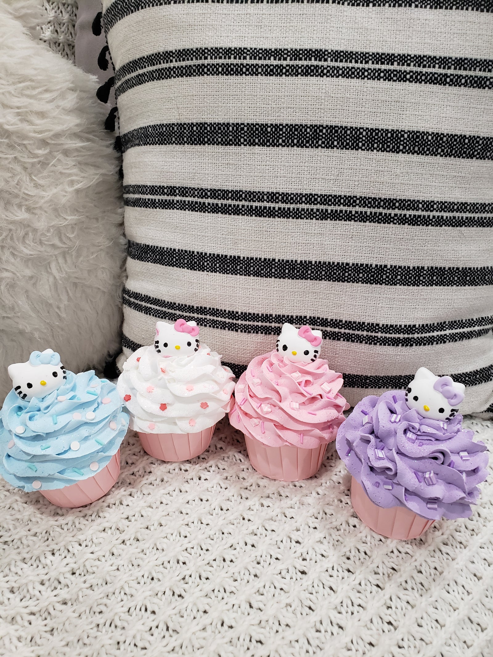 Pip Posh Design Faux Sweet Décor Hello Kitty Cupcake Assortment Set Of 4 Hk Collection