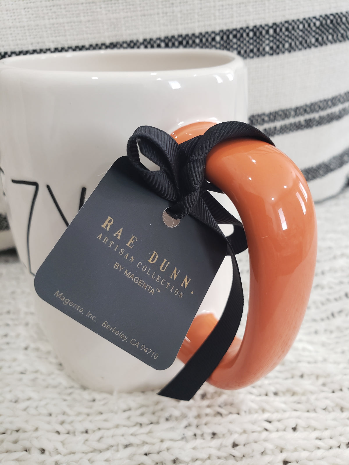 Rae Dunn &quot;Sneezy&quot; Double Sided Mug Disney&#39;s Snow White &amp; The 7 Dwarfs Collection