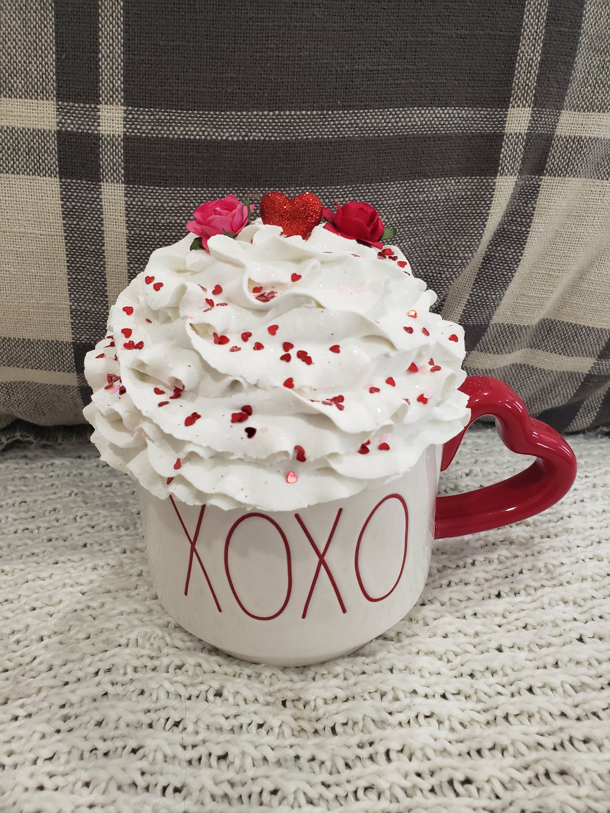 Rae Dunn "XOXO" Heart Handle White Mug & Pip Posh Design Faux Sweet Décor White Heart's Whipped Topper Collection